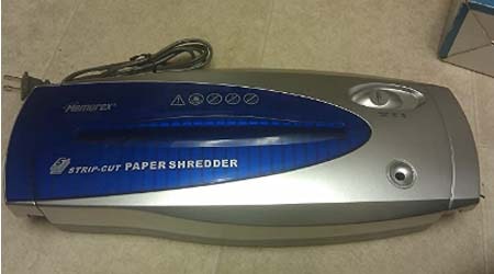 Memorex Paper Shredder with Built-in Pencil Sharpener